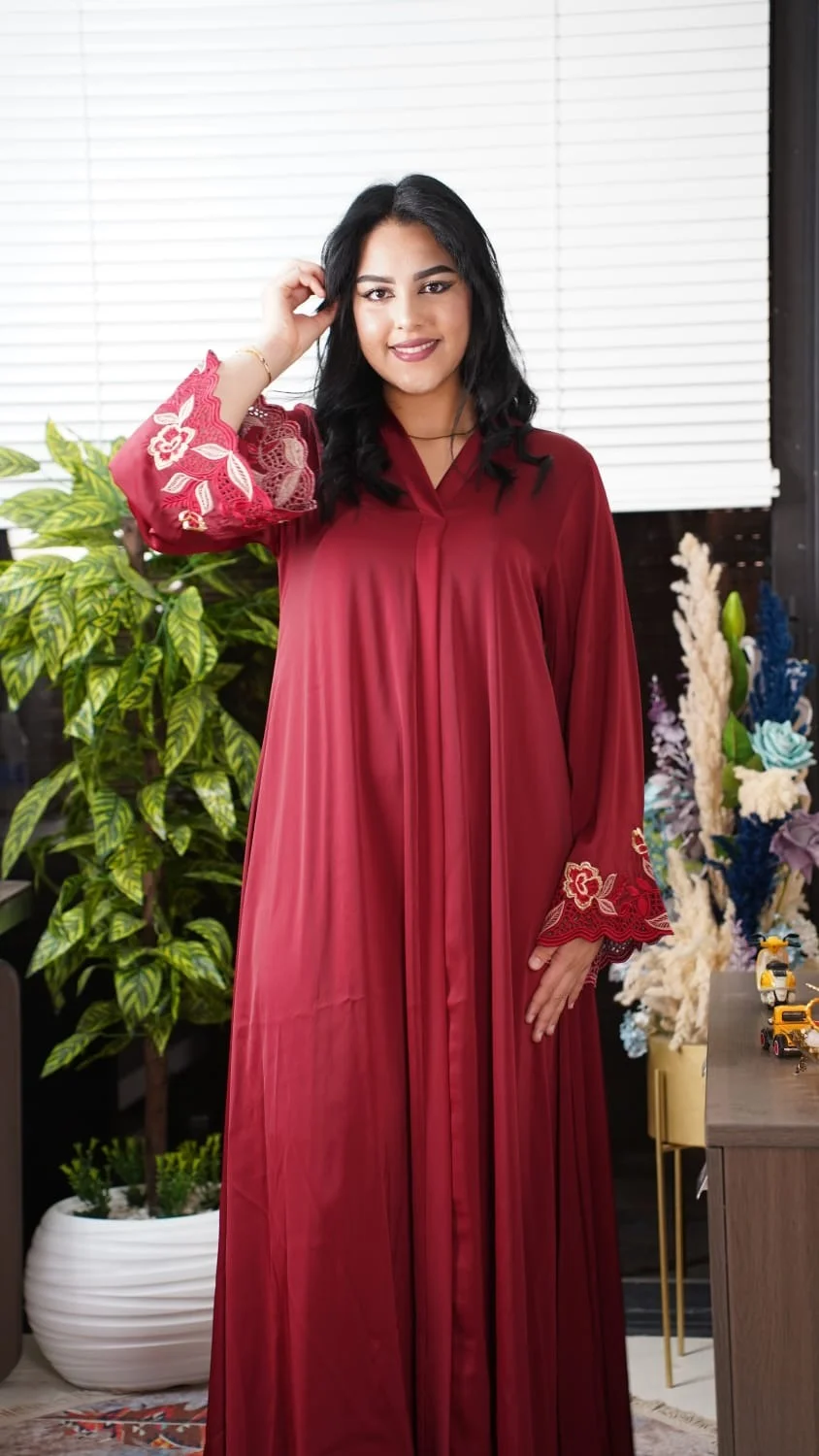 Abaya brodée
