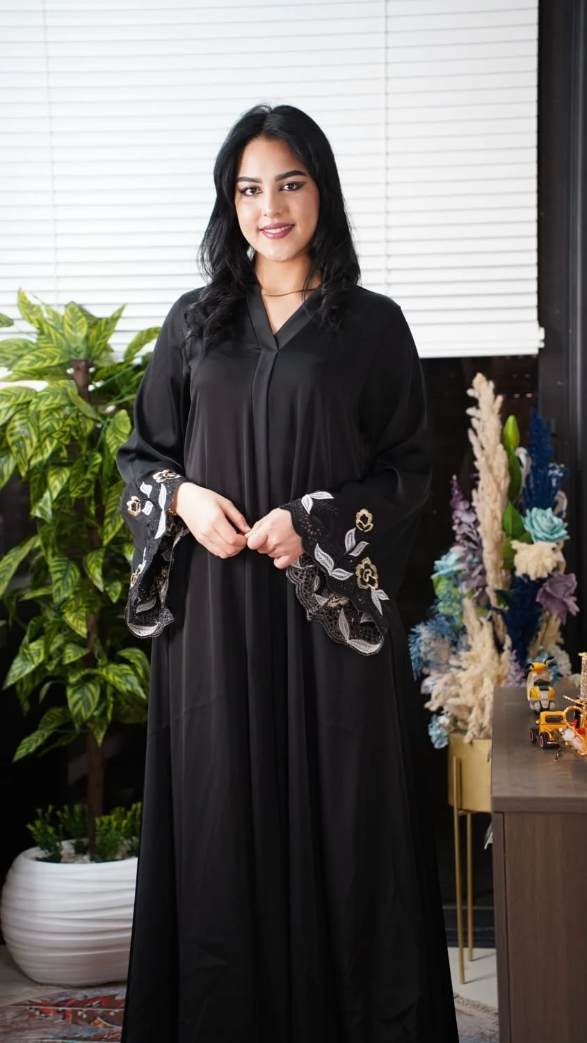 Abaya brodée