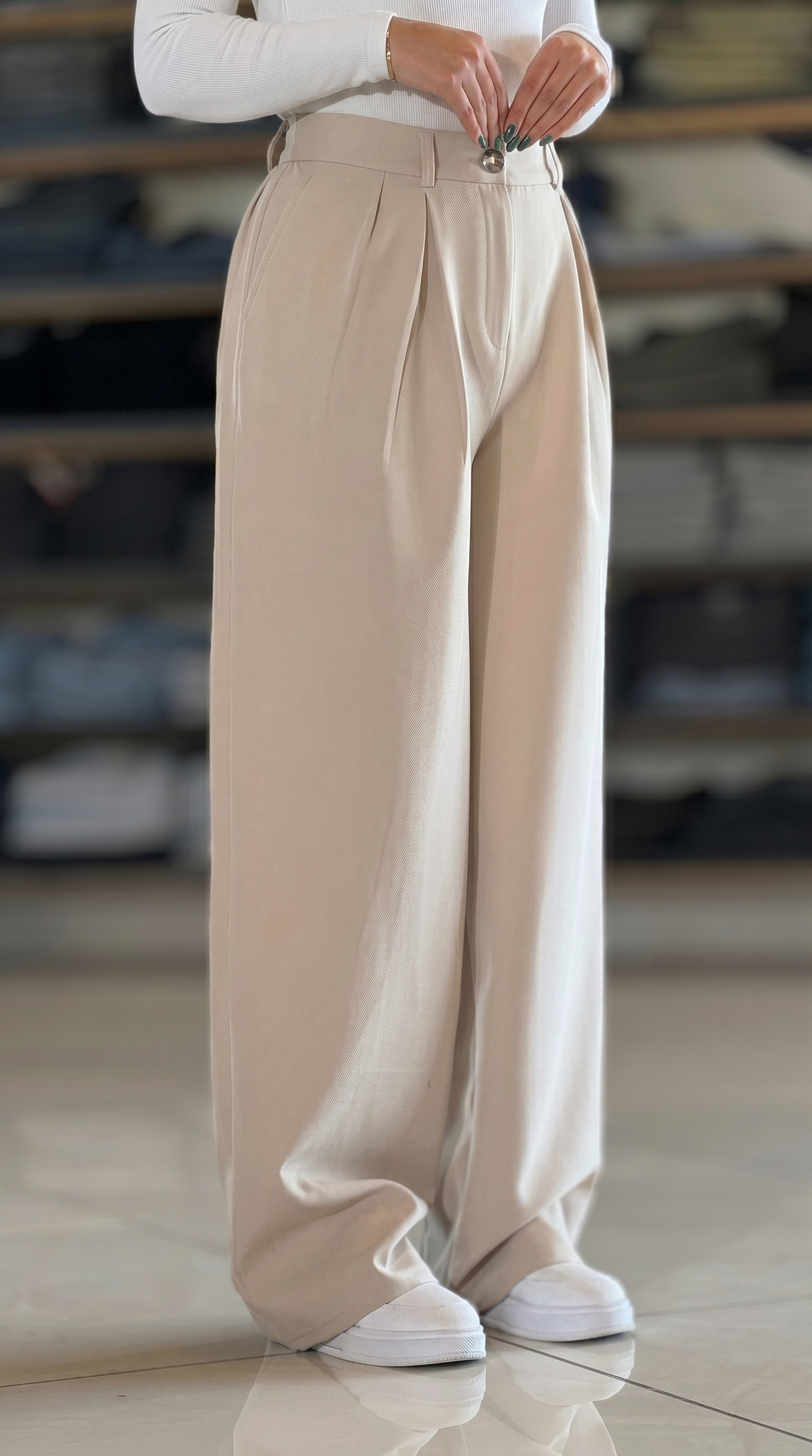 Pantalon Taille Haute Élégance